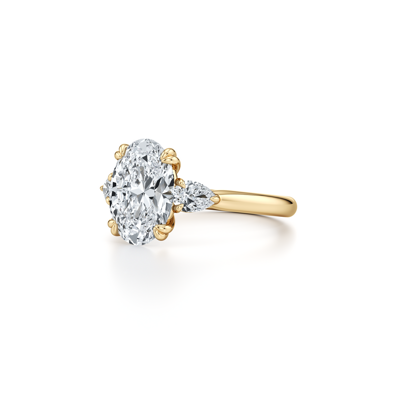 Elle Pear Three Stone Lab Diamond Engagement Ring image 27