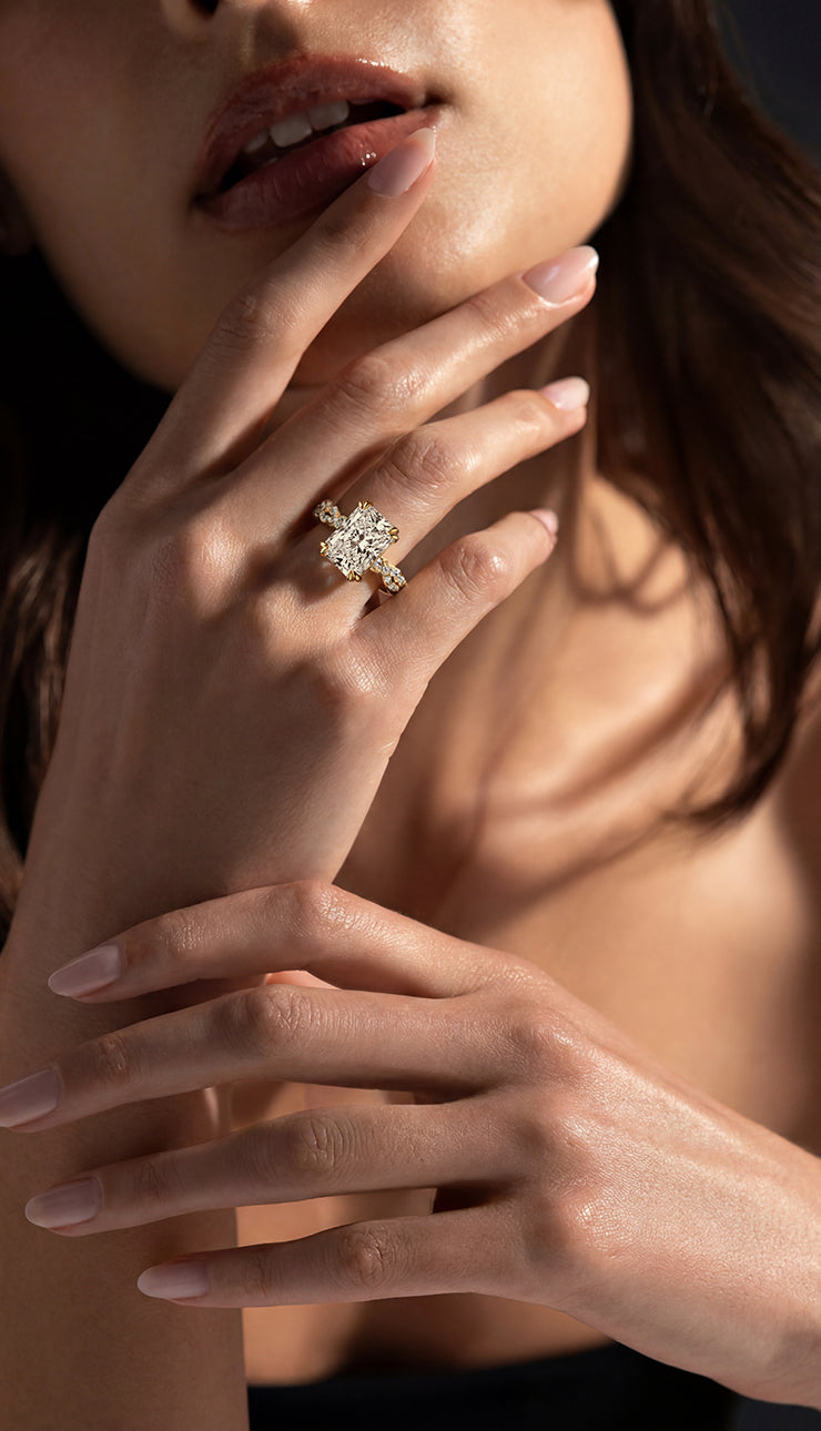 Ivy Engagement Rings (Copy) Mobile Banner