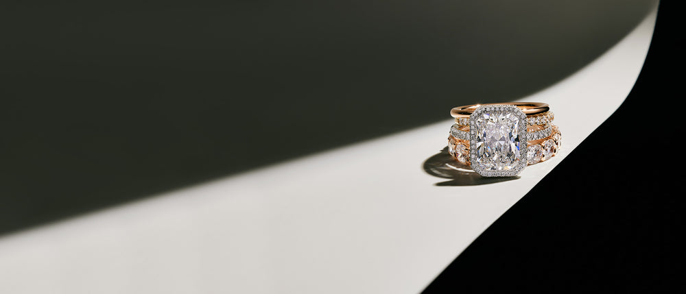 Banner showcasing Alyssa Seamless Halo® diamond engagement rings