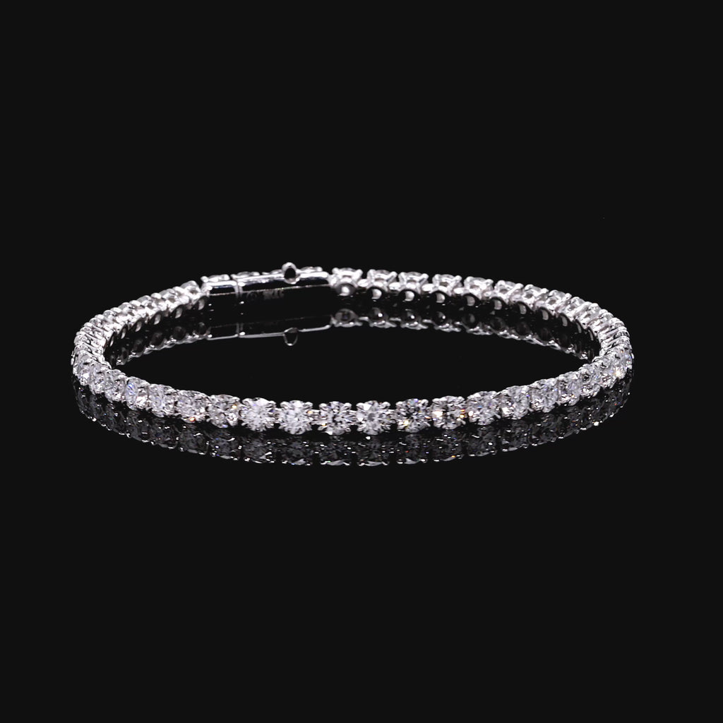Total Carat Weight:7 CTW