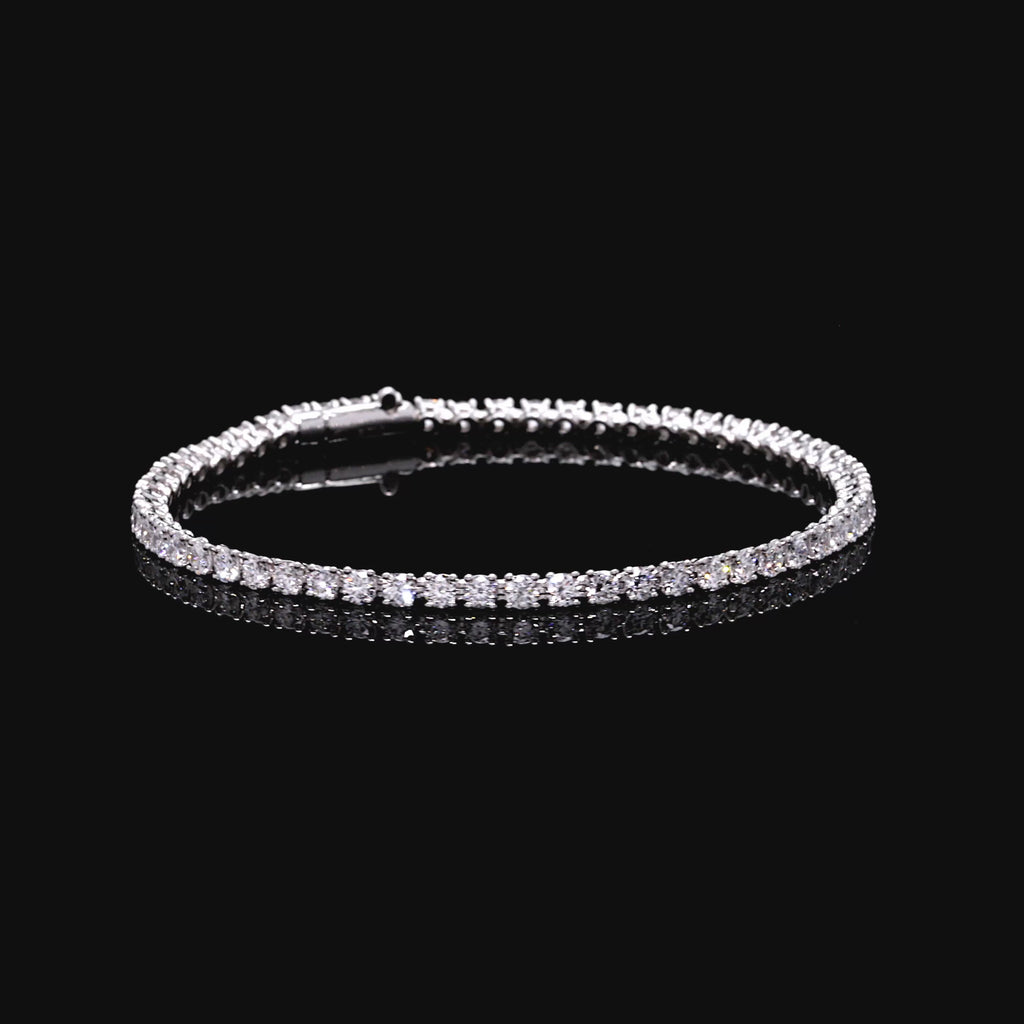 Total Carat Weight:4 CTW