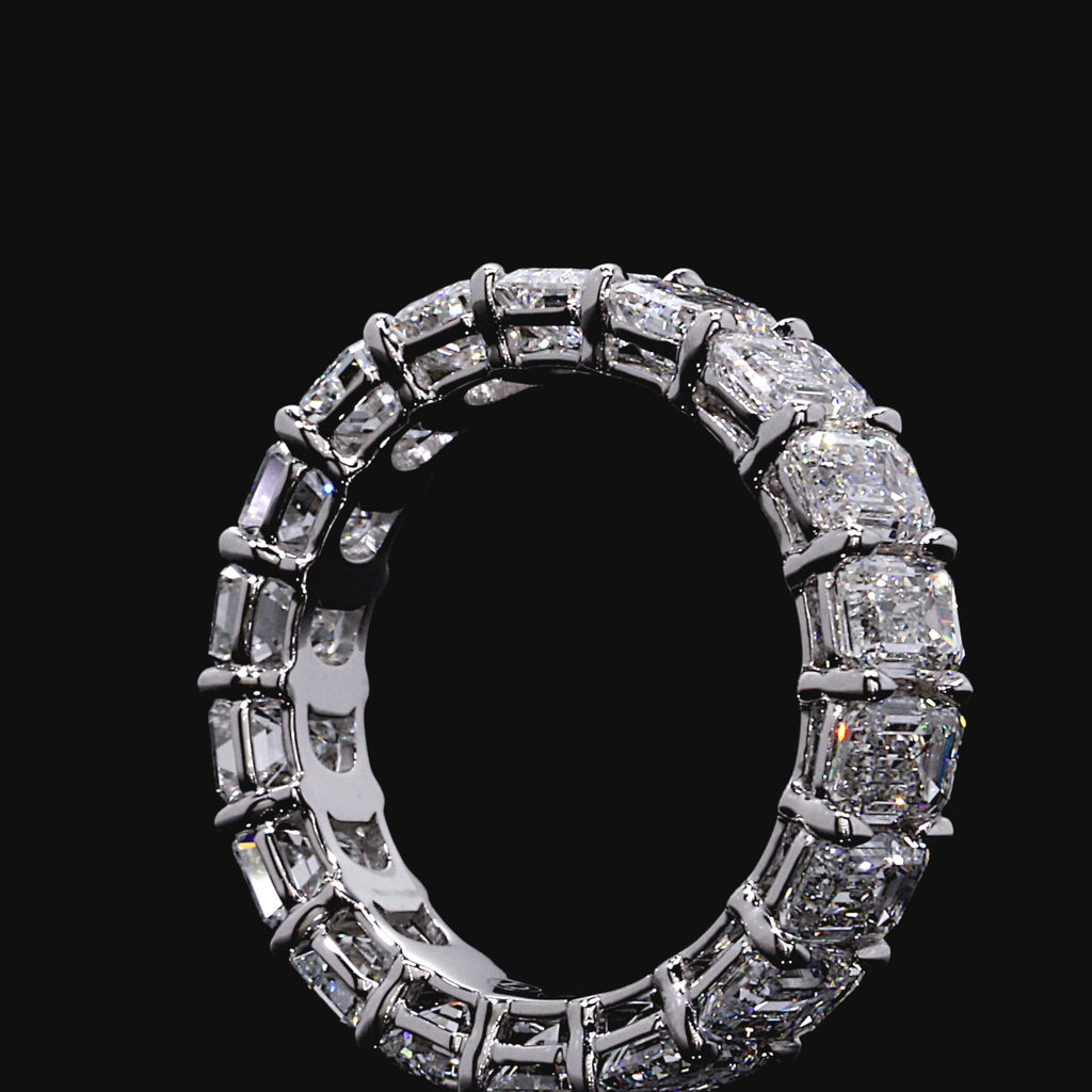 Total Carat Weight:9 CTW